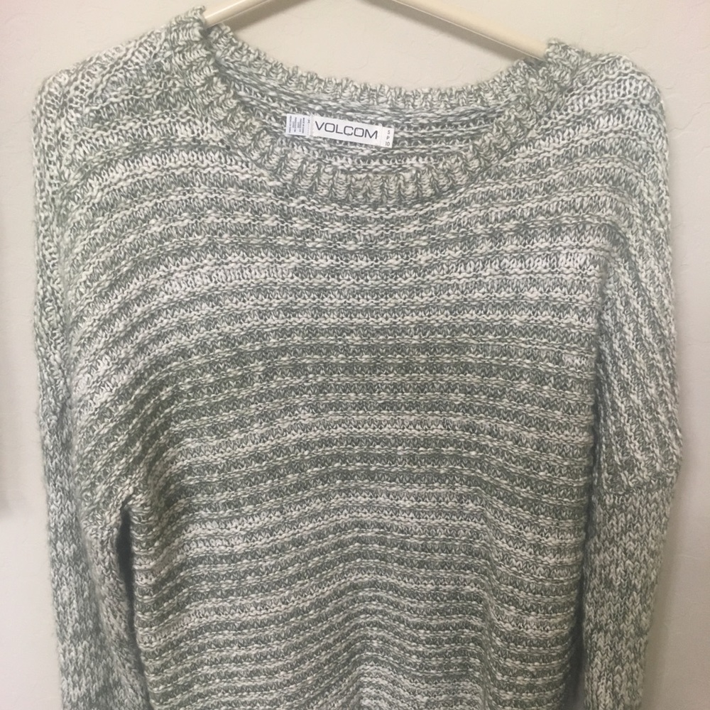 Volcom Sweater!